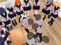 [Kuro Zuishou (Ichimai no Ginka)] Iinchou wa Class de Ijimerarete Imasu ~Ningen Owakarekai~